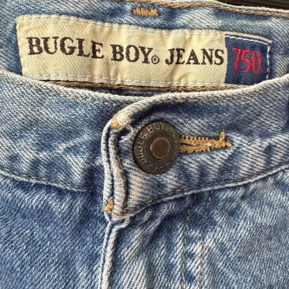 Vintage Bugle Boy 750 Shorts Men's 32W Blue Denim Medium Wash 5-Pockets Cotton